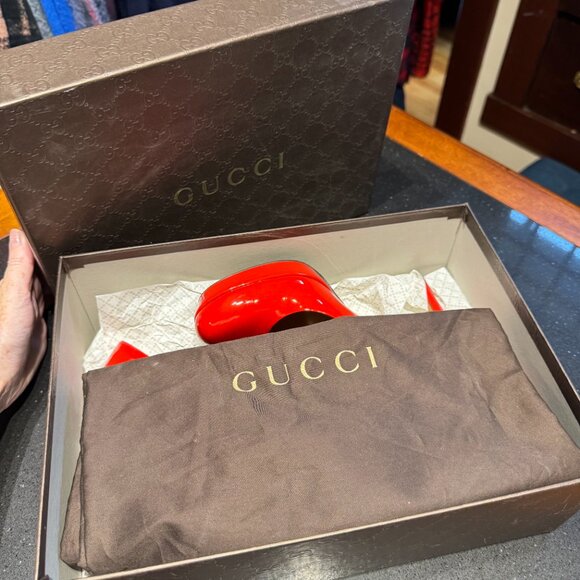 Gucci Vernice Crystal Platform Pump in Tabasco - Picture 2 of 13